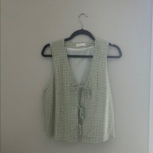 Lauren Conrad Green Gingham Sleeveless Front Tie Top